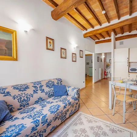 Apartment Arnolfo Tuscany House