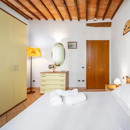 Apartman Arnolfo Tuscany House